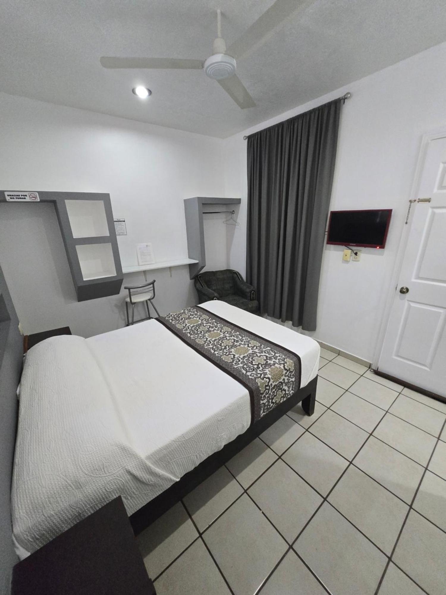 Hotel Raga Inn Tamasopo Buitenkant foto